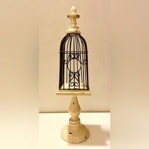 Vintage -style decorative pedestal “shabby chic” birdcage